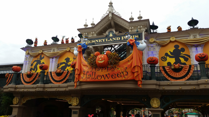 entrée du parc disneyland